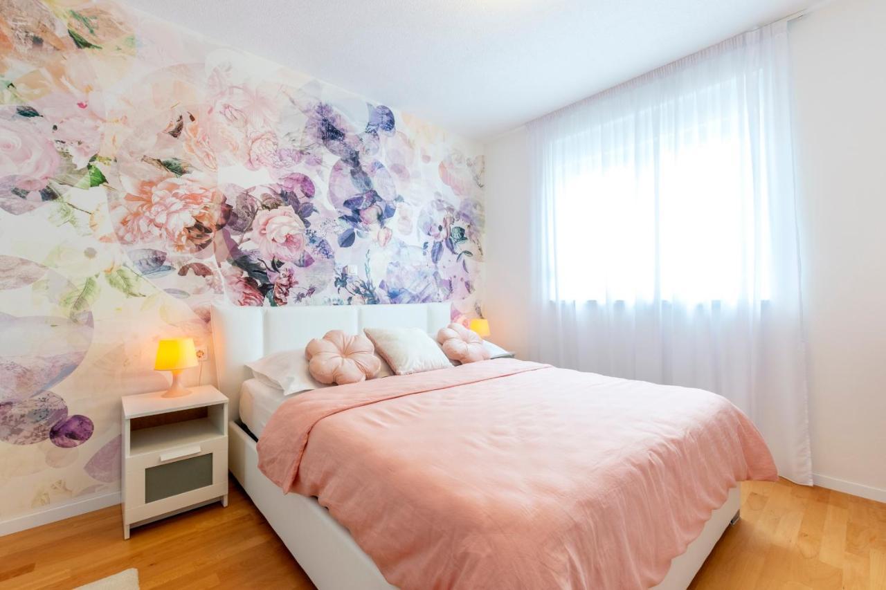 Rose Apartment Kastela Exterior photo