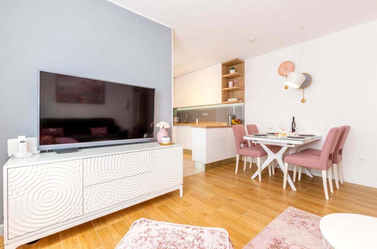 Rose Apartment Kastela Exterior photo